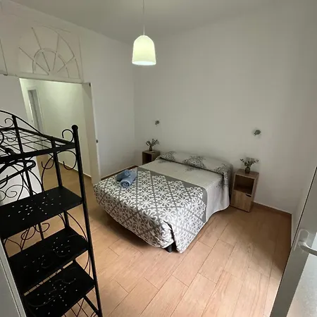 La Casita Del Mercado Apartment Alicante